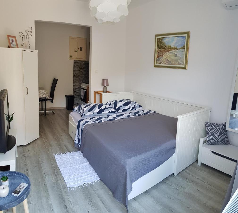 Apartamento Apartman Lara Rijeka Exterior foto